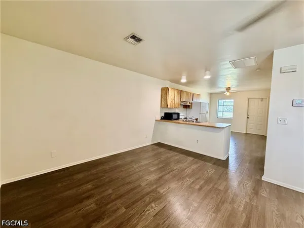 $1,075 | 1606 Andalusia Boulevard, Unit 3, Cape Coral, FL 33909