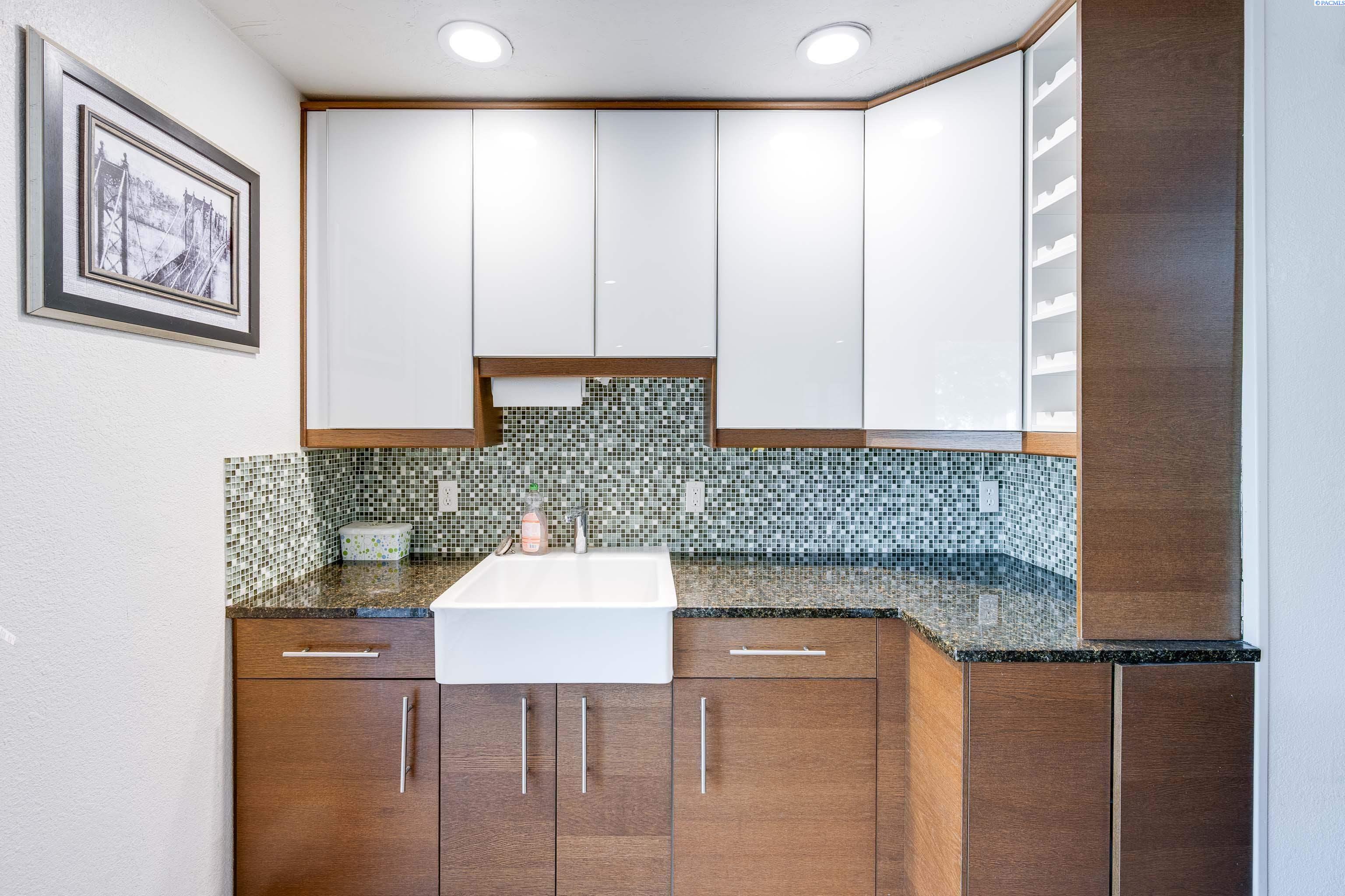 1007 Southeast Glen Echo Road Pullman, WA 99163 - Photo 11 of 38 Gallery Image 11