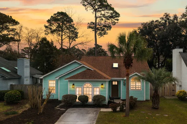 $799,000 | 1246 Llewellyn Road, Mount Pleasant, SC 29464