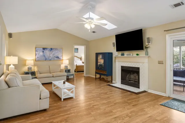 $799,000 | 1246 Llewellyn Road, Mount Pleasant, SC 29464