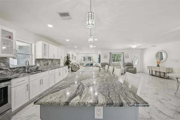 $450,000 | 1414 Seffner Valrico Road, Seffner, FL 33584