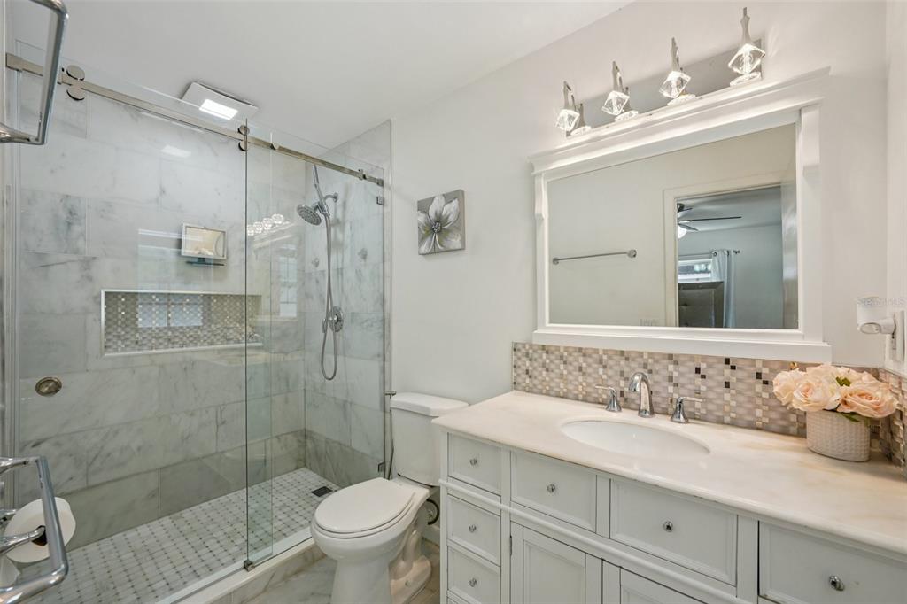 1414 Seffner Valrico Road Seffner, FL 33584 - Photo 17 of 36