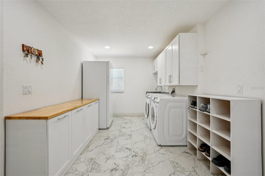 1414 Seffner Valrico Road Seffner, FL 33584 - Photo 22 of 36