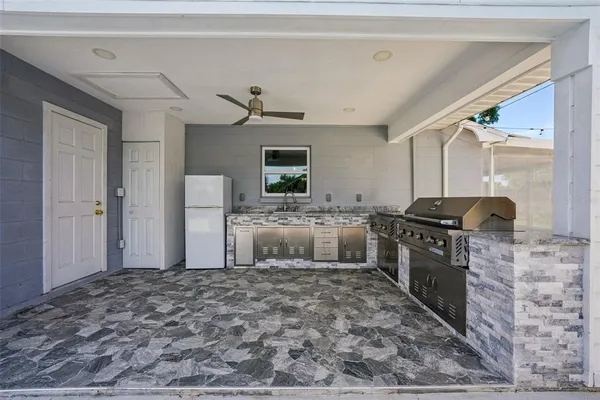 $450,000 | 1414 Seffner Valrico Road, Seffner, FL 33584