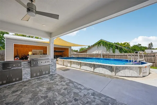 $450,000 | 1414 Seffner Valrico Road, Seffner, FL 33584