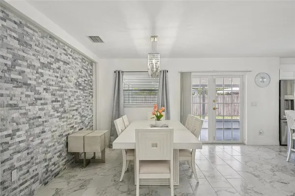 $450,000 | 1414 Seffner Valrico Road, Seffner, FL 33584