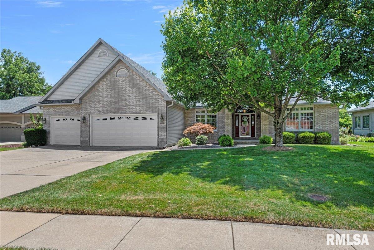 2508 Tartan Way Springfield, IL 62711 - Photo 1 of 51 Gallery Image 1