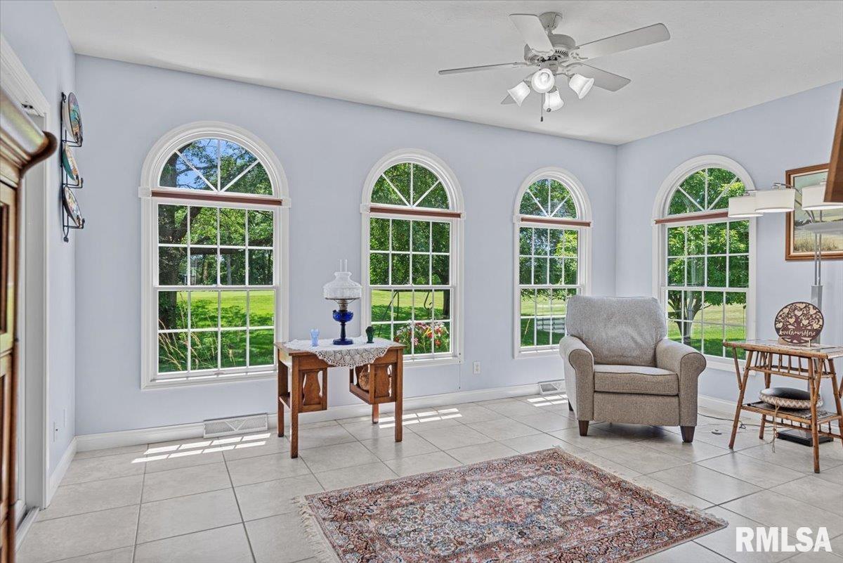 2508 Tartan Way Springfield, IL 62711 - Photo 20 of 51 Gallery Image 20