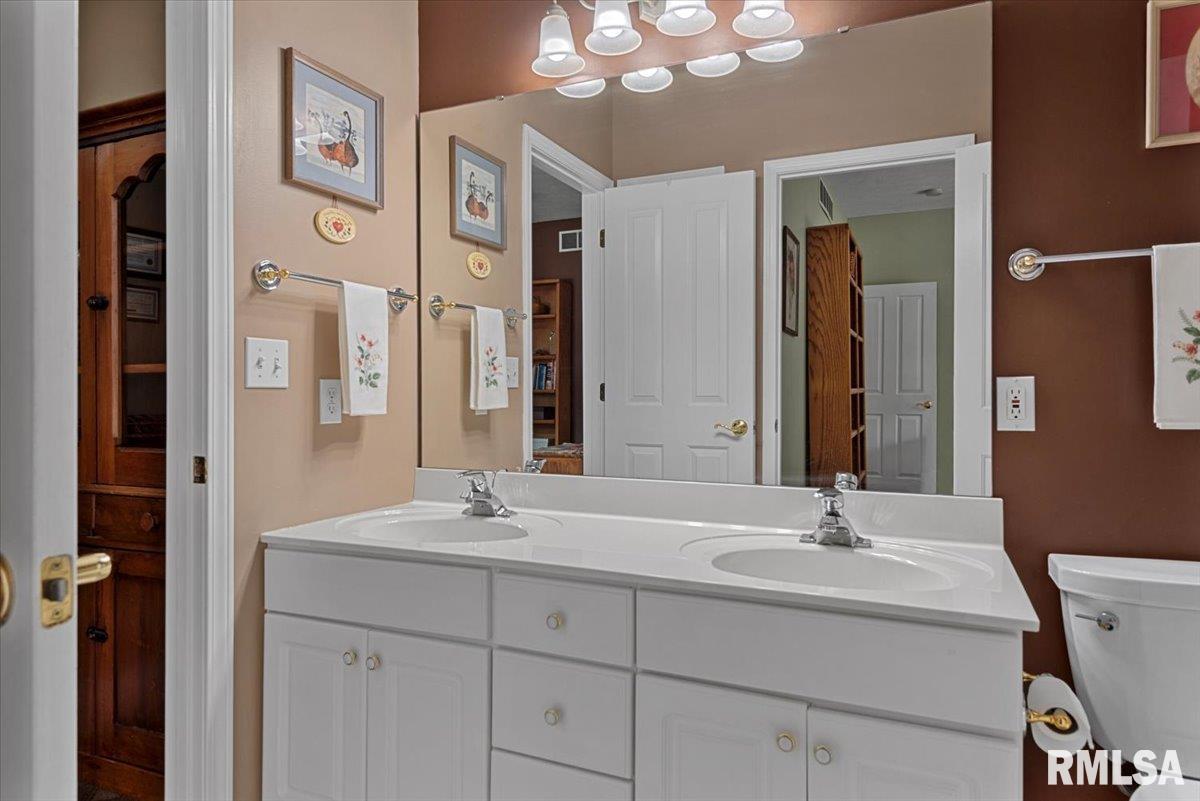 2508 Tartan Way Springfield, IL 62711 - Photo 35 of 51 Gallery Image 35