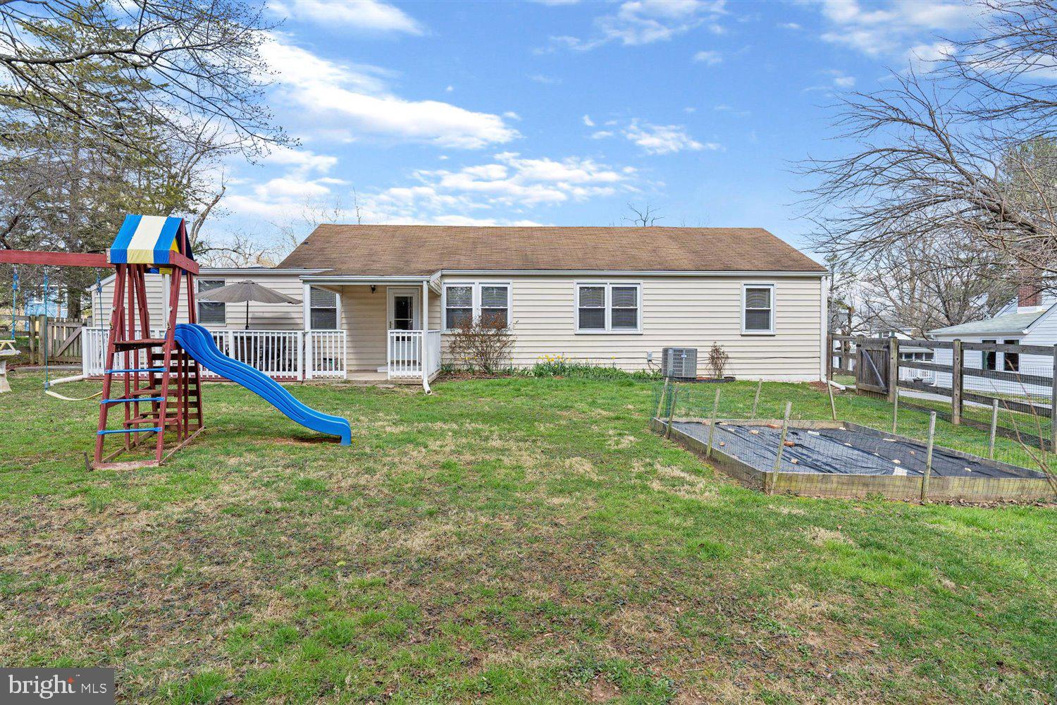 35 Kingsley Road Owings Mills, MD 21117 - Photo 35 of 38 Fenced backyard