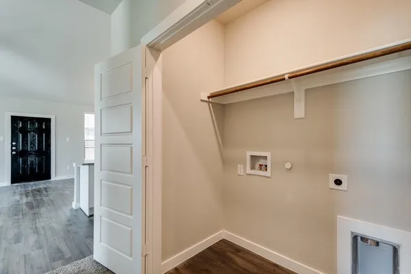 $1,795 | 733 Wheatfield Drive, Venus, TX 76084