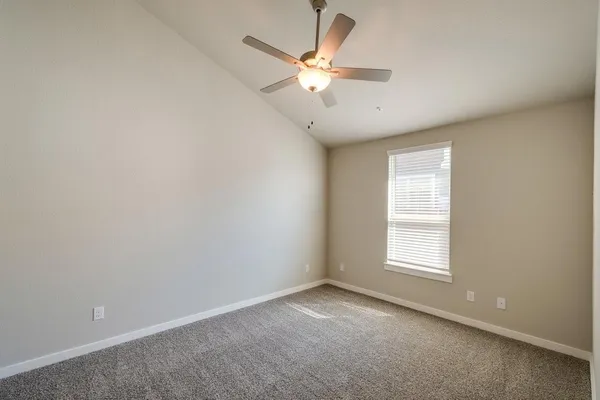 $1,795 | 733 Wheatfield Drive, Venus, TX 76084