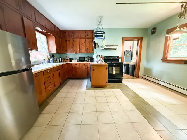 $245,000 | 633 Brooklyn Road, Mount Tabor, VT 05739