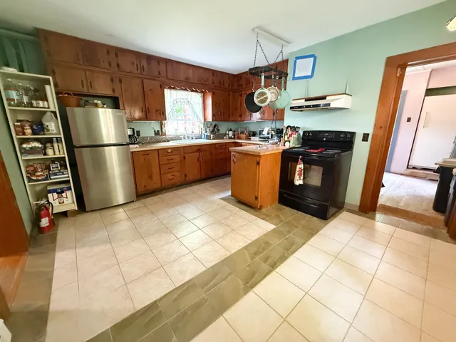 $245,000 | 633 Brooklyn Road, Mount Tabor, VT 05739