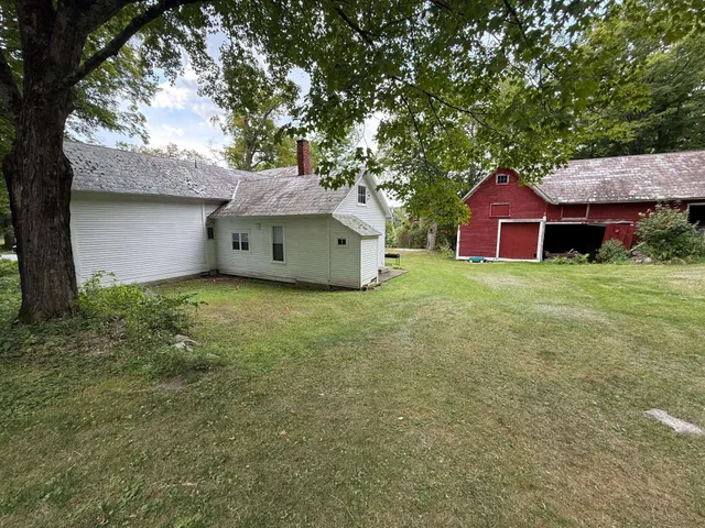 $245,000 | 633 Brooklyn Road, Mount Tabor, VT 05739