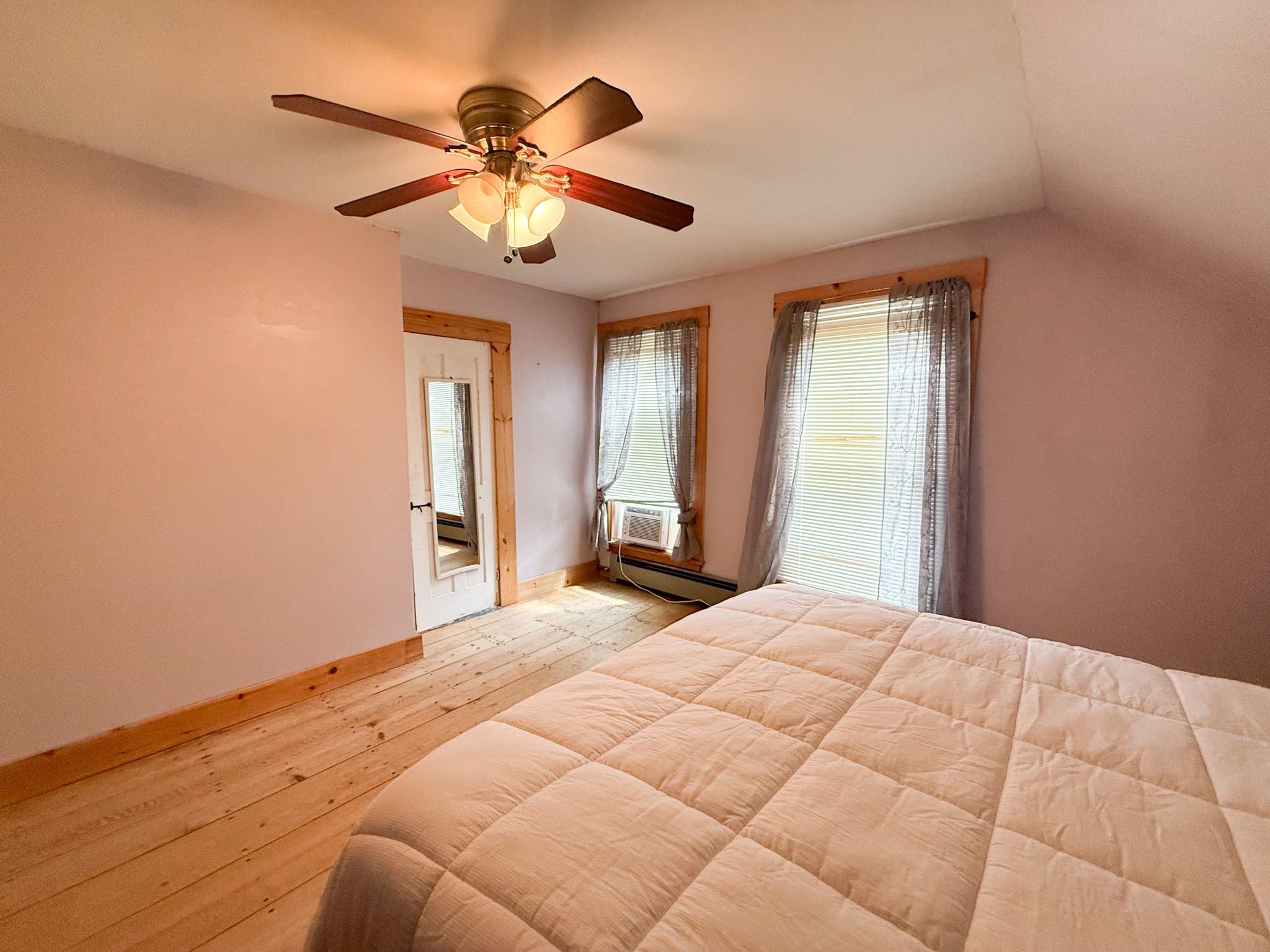 633 Brooklyn Road Mount Tabor, VT 05739 - Photo 4 of 37