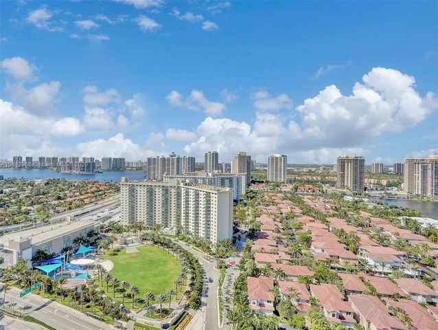 $1,345,000 | 19333 Collins Avenue, Unit 2605, Sunny Isles Beach, FL 33160