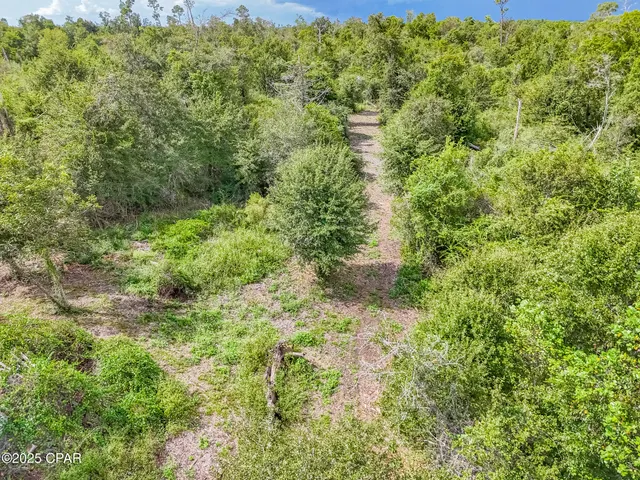 $399,990 | 10215 Campflowers Road, Youngstown, FL 32466