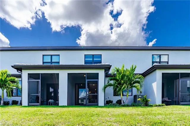 front view of house with a yard