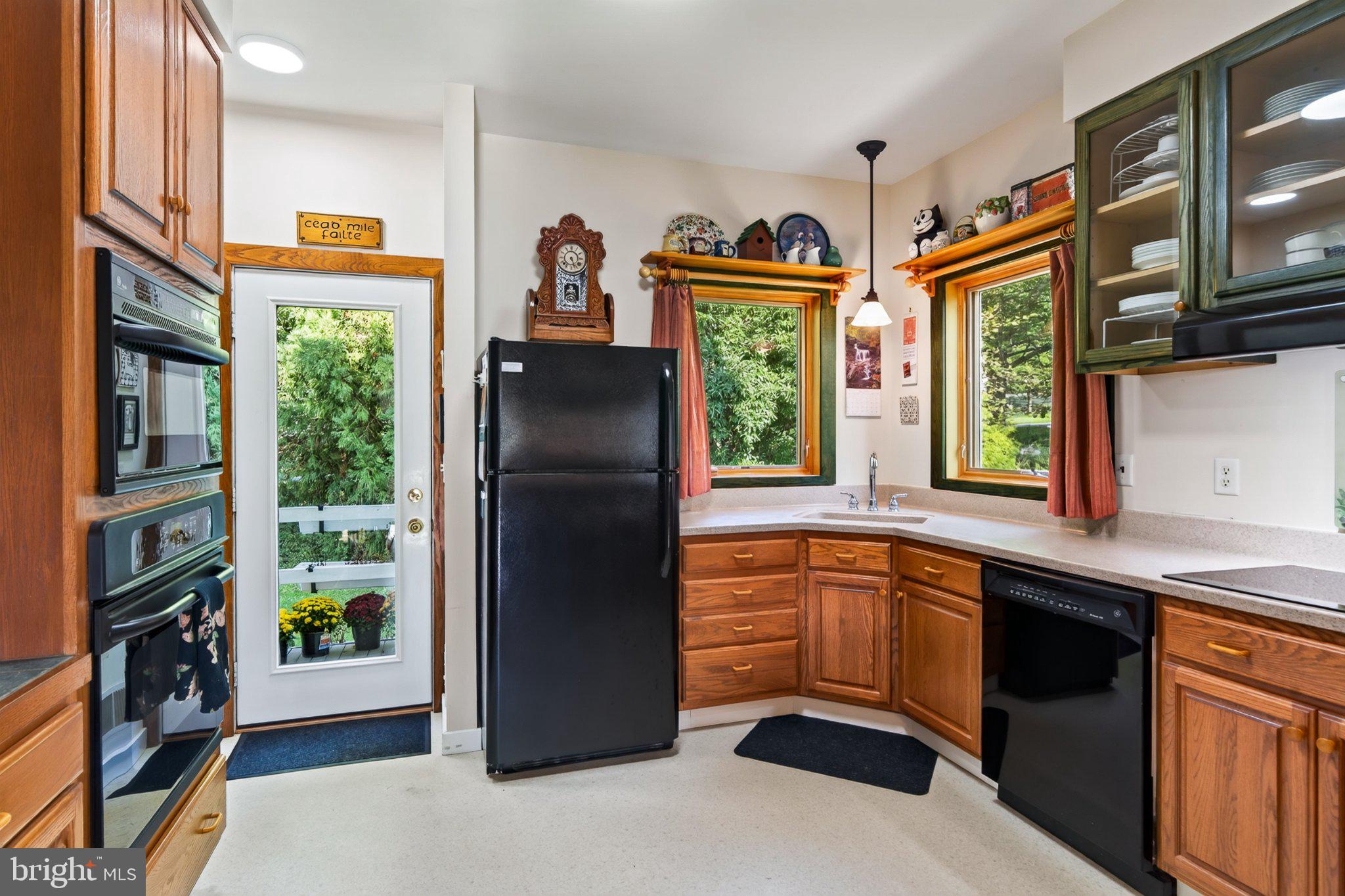 679 Spencer Road Avondale, PA 19311 - Photo 20 of 67 Kitchen