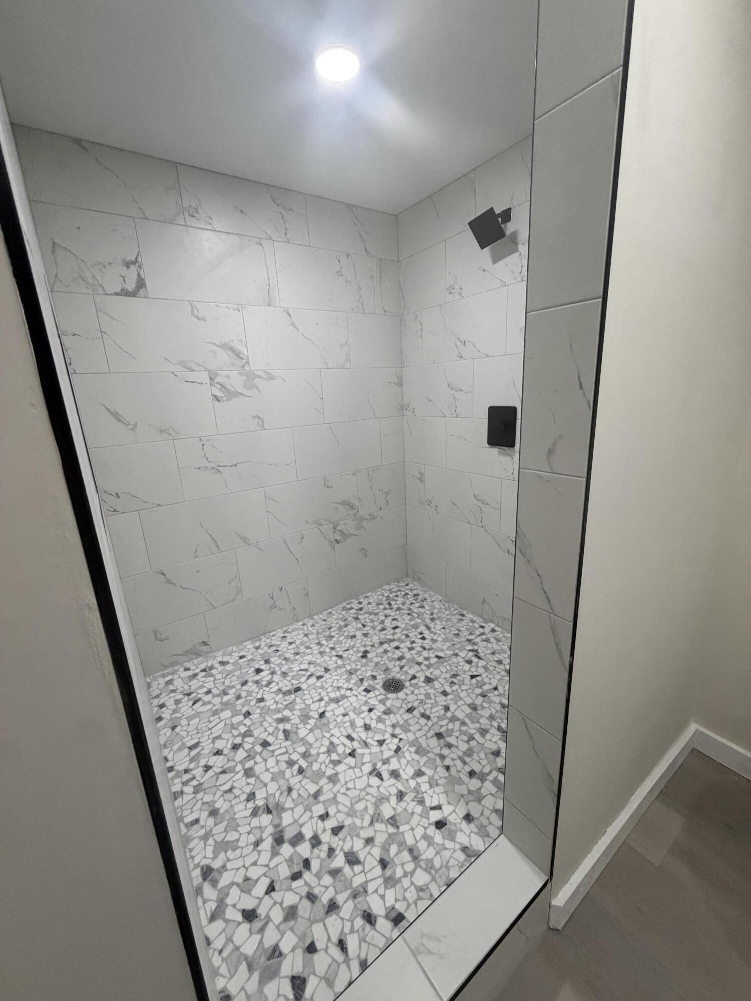 1637 Washington Avenue Racine, WI 53403 - Photo 12 of 14 Walk in shower