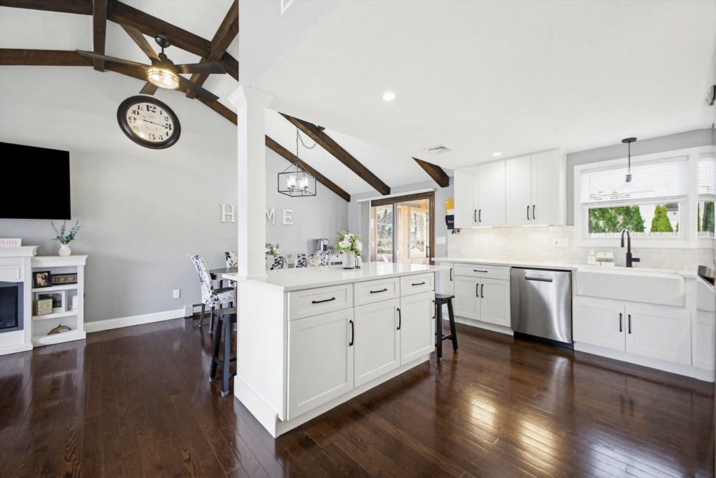 65 Ashtead Road Bridgewater, MA 02324 - Photo 13 of 40