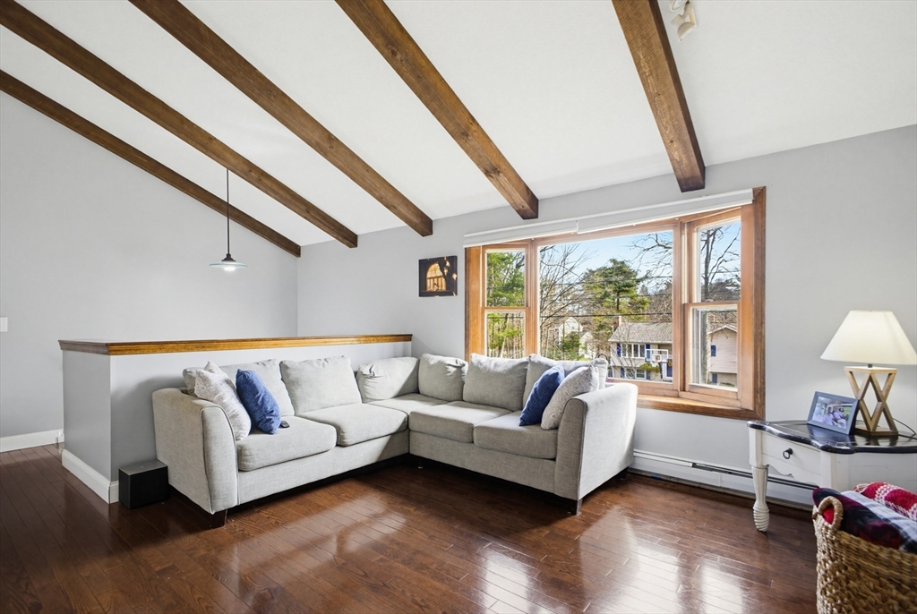 65 Ashtead Road Bridgewater, MA 02324 - Photo 3 of 40