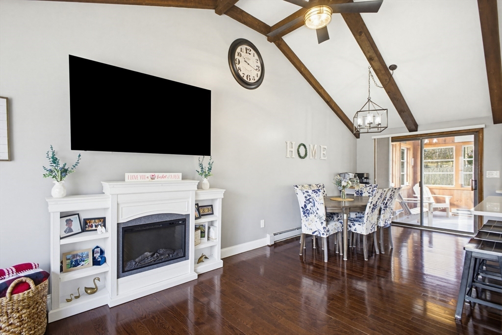 65 Ashtead Road Bridgewater, MA 02324 - Photo 5 of 40