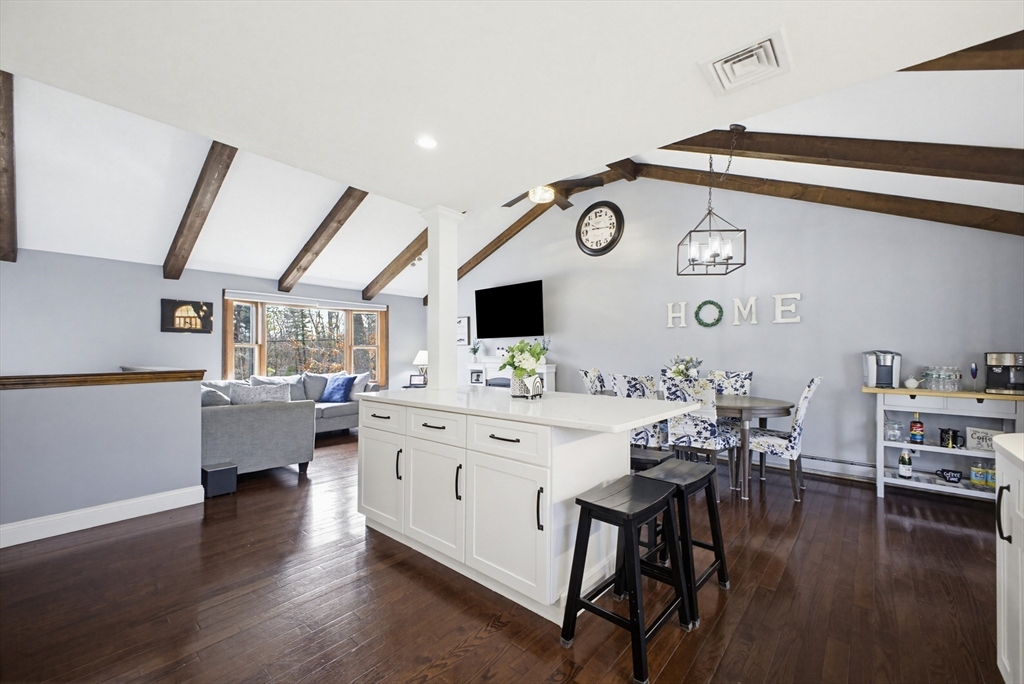 65 Ashtead Road Bridgewater, MA 02324 - Photo 6 of 40