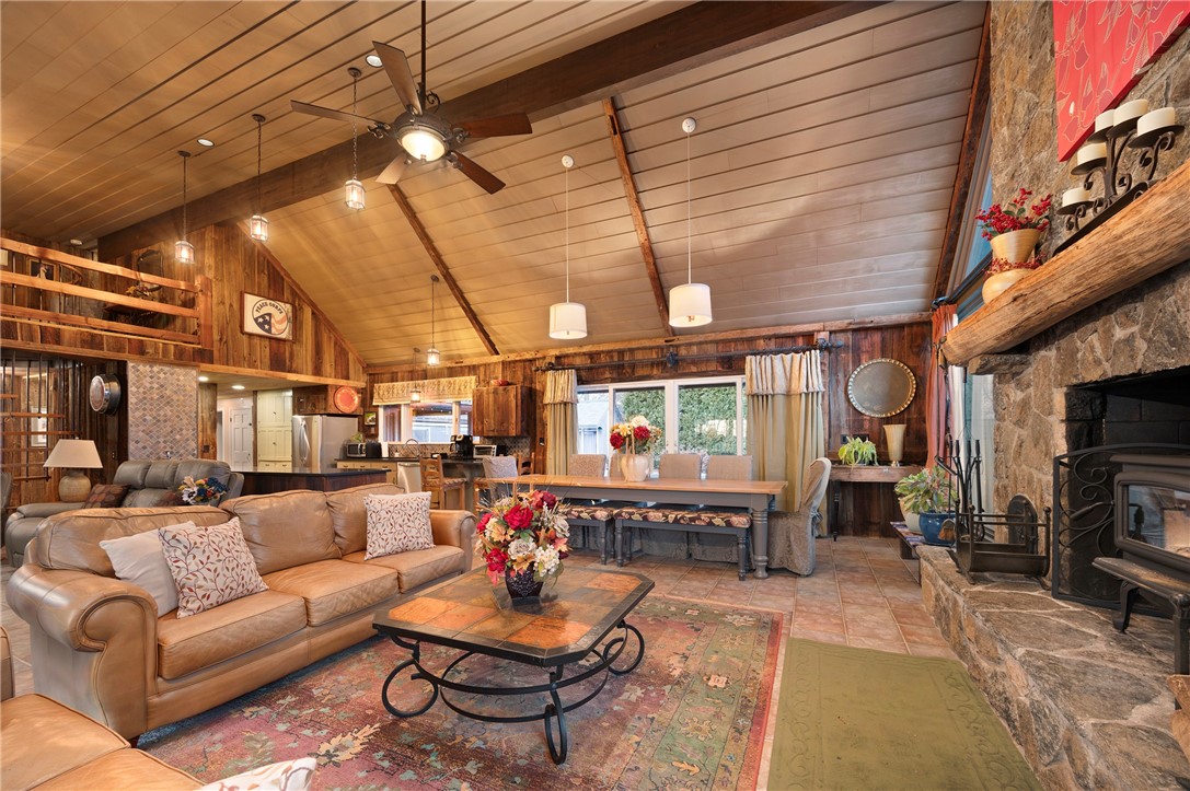 59 Phillips Lane Glocester, RI 02829 - Photo 14 of 49