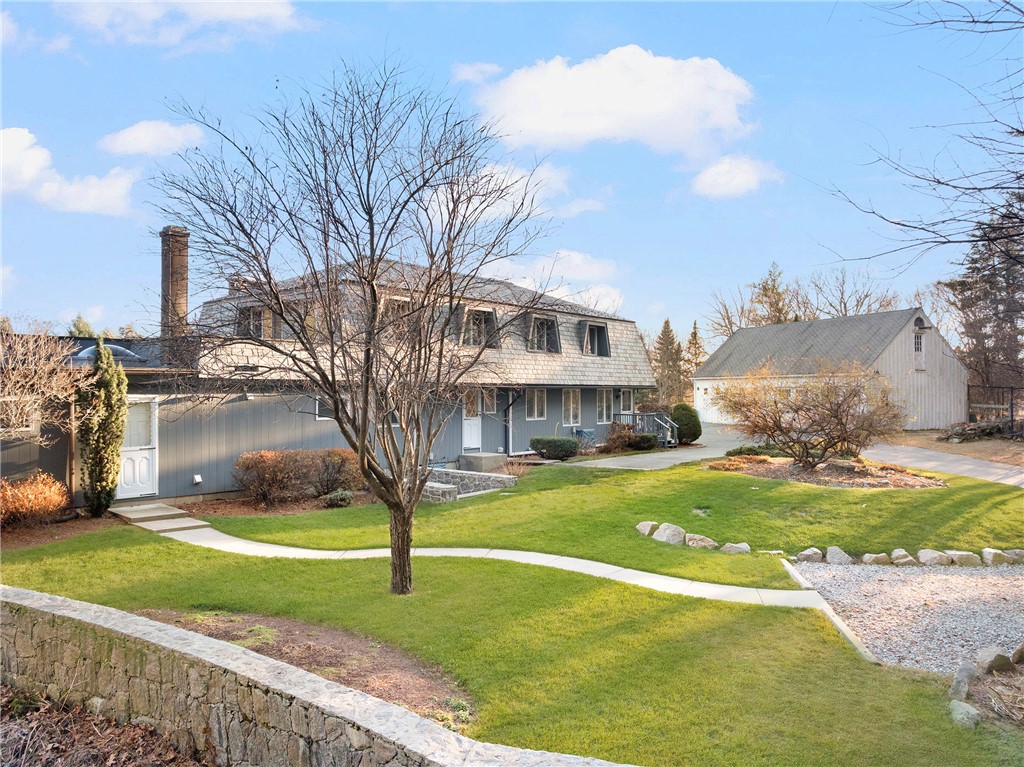 59 Phillips Lane Glocester, RI 02829 - Photo 7 of 49