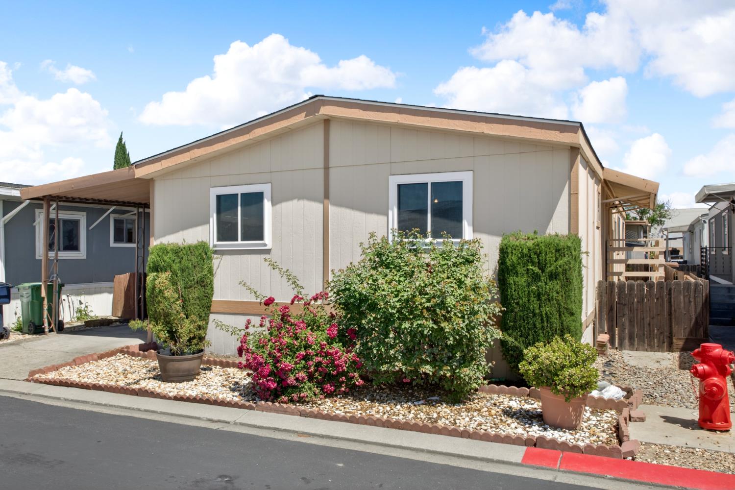 812 West Clover Road, Unit 62 Tracy, CA 95376 - Photo 2 of 27