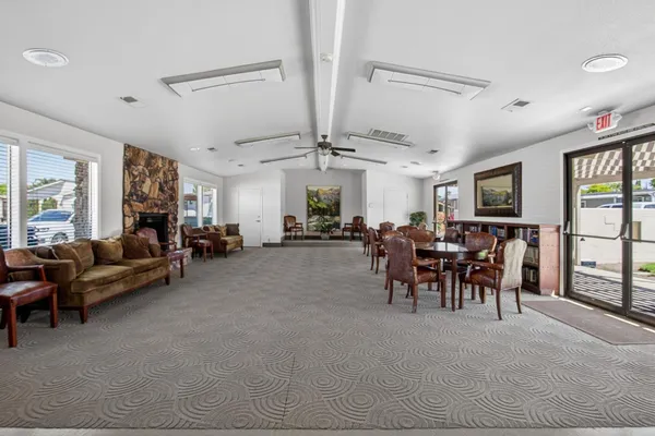 $184,900 | 812 West Clover Road, Unit 62, Tracy, CA 95376