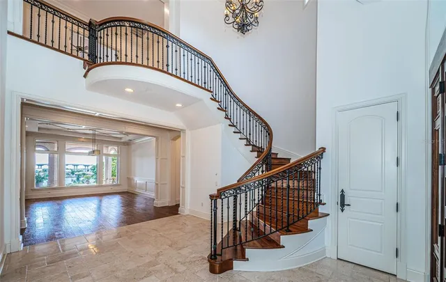 $6,995,000 | 118 Harbor View Lane, Belleair Bluffs, FL 33770