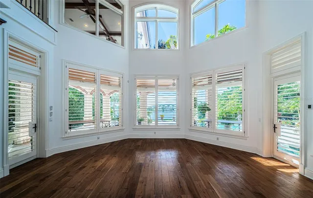 $6,995,000 | 118 Harbor View Lane, Belleair Bluffs, FL 33770