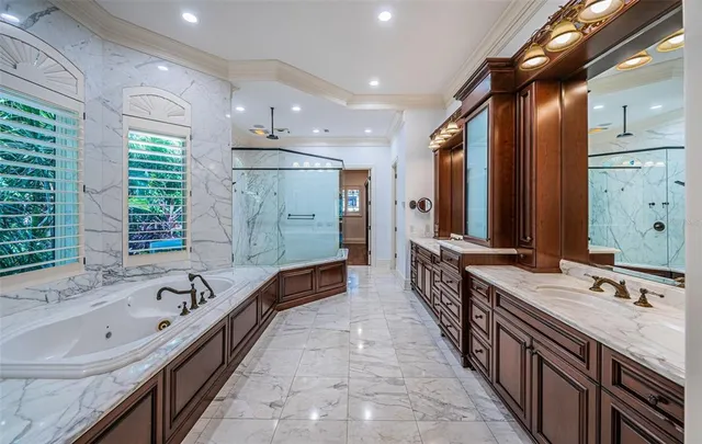 $6,995,000 | 118 Harbor View Lane, Belleair Bluffs, FL 33770