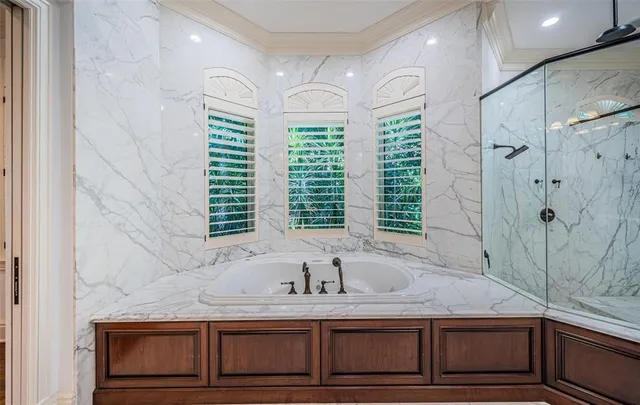 $6,995,000 | 118 Harbor View Lane, Belleair Bluffs, FL 33770