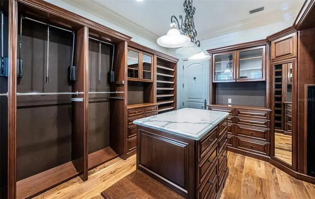 $6,995,000 | 118 Harbor View Lane, Belleair Bluffs, FL 33770