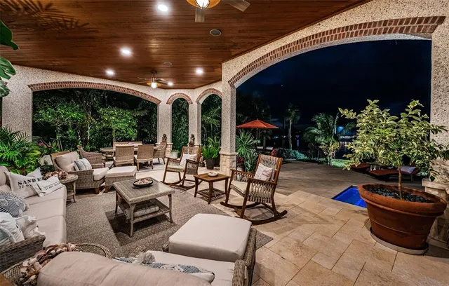 $6,995,000 | 118 Harbor View Lane, Belleair Bluffs, FL 33770