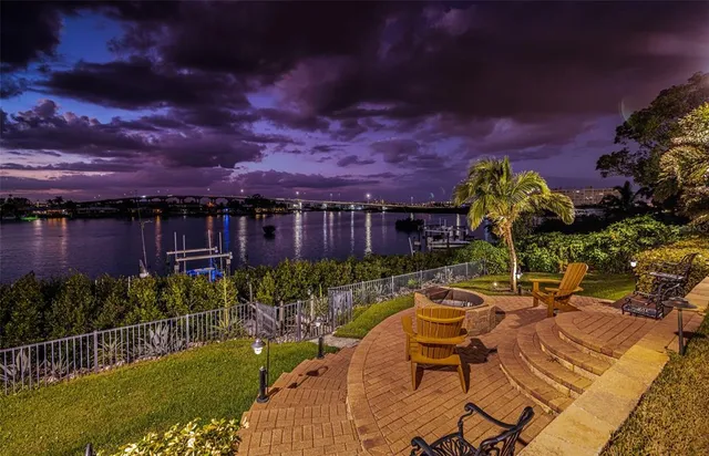 $6,995,000 | 118 Harbor View Lane, Belleair Bluffs, FL 33770