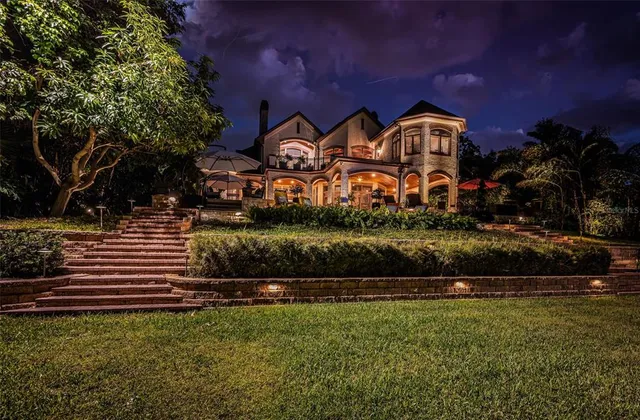 $6,995,000 | 118 Harbor View Lane, Belleair Bluffs, FL 33770