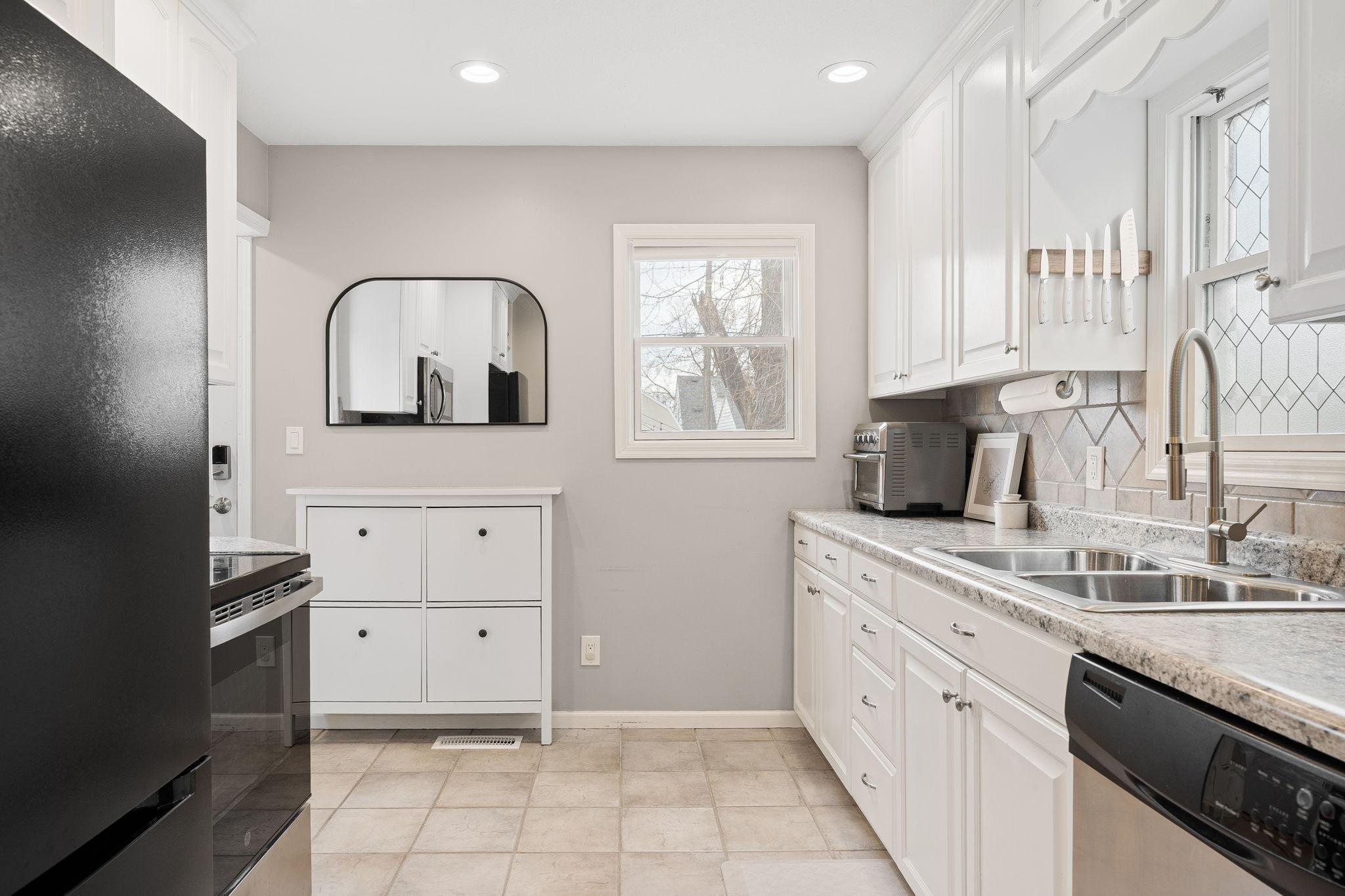 1001 8th Avenue Southwest Austin, MN 55912 - Photo 22 of 38