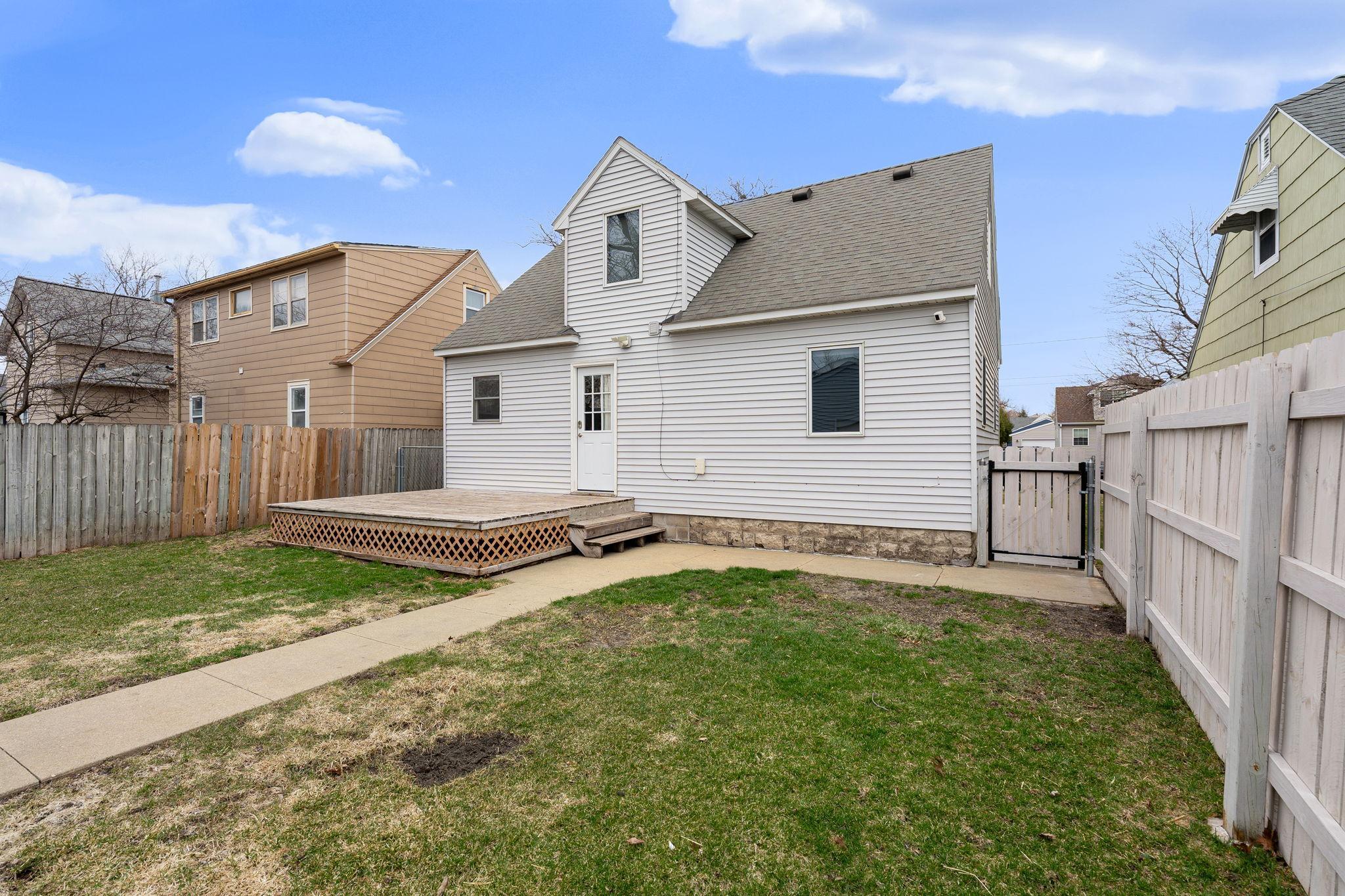 1001 8th Avenue Southwest Austin, MN 55912 - Photo 4 of 38