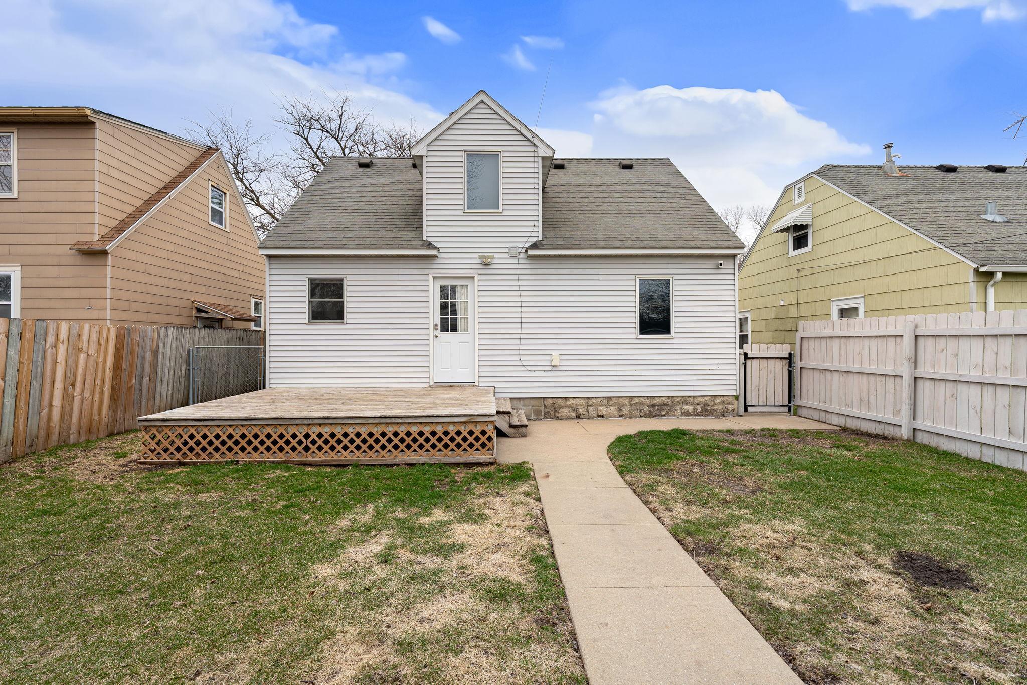 1001 8th Avenue Southwest Austin, MN 55912 - Photo 5 of 38