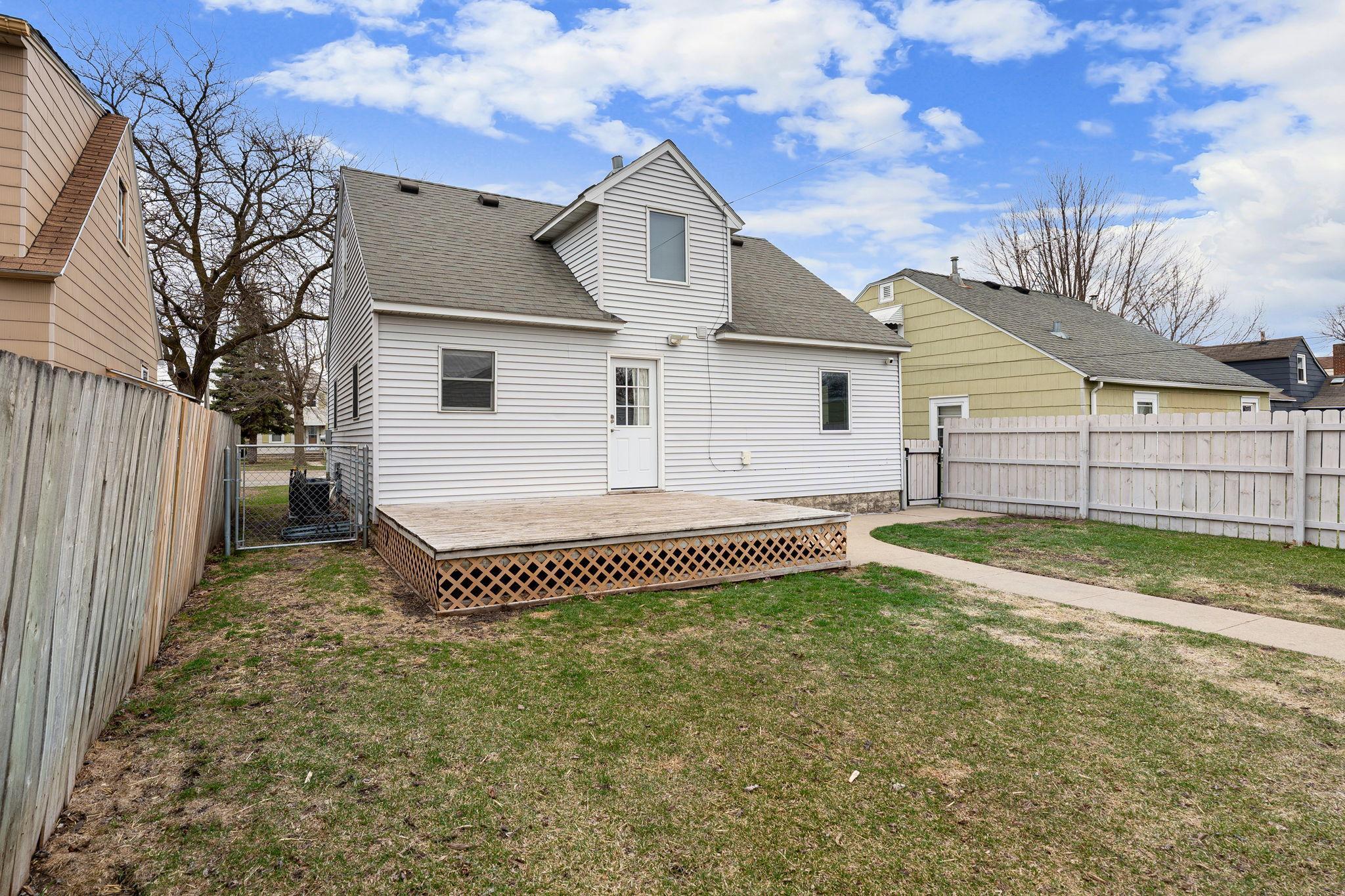 1001 8th Avenue Southwest Austin, MN 55912 - Photo 6 of 38
