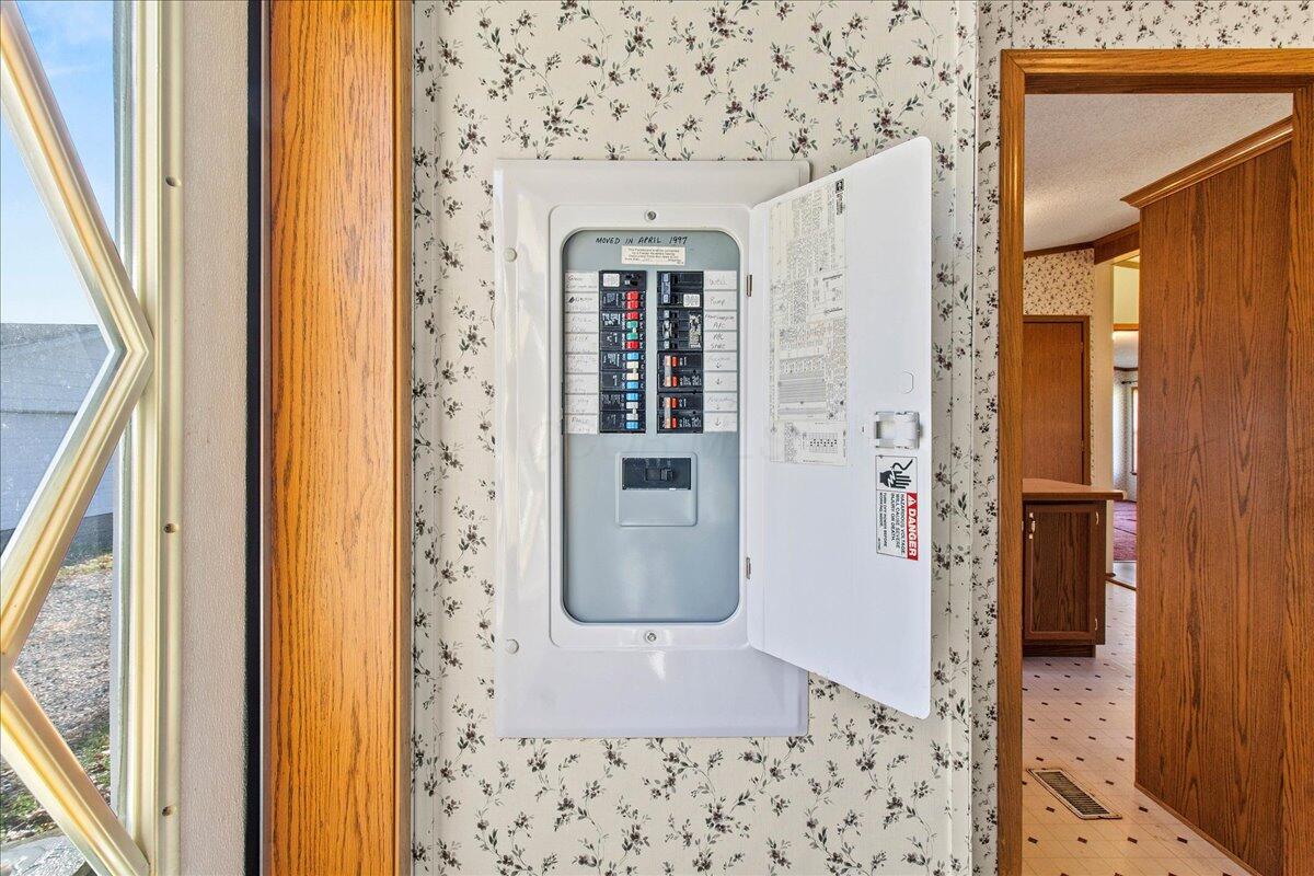 4921 Hawk Road Mechanicsburg, OH 43044 - Photo 21 of 46 21-IMG_0904
