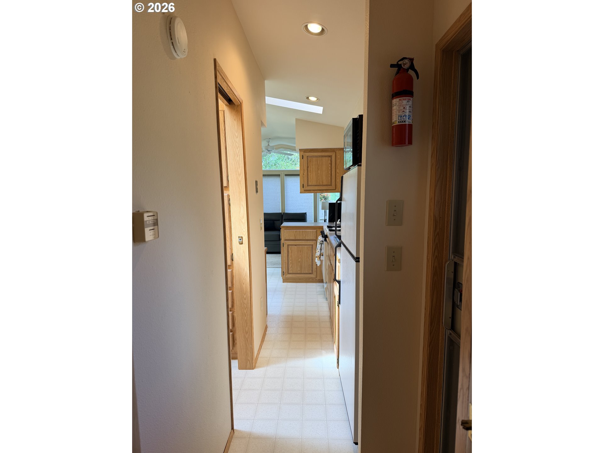 225 Azalea Street Florence, OR 97439 - Photo 13 of 25