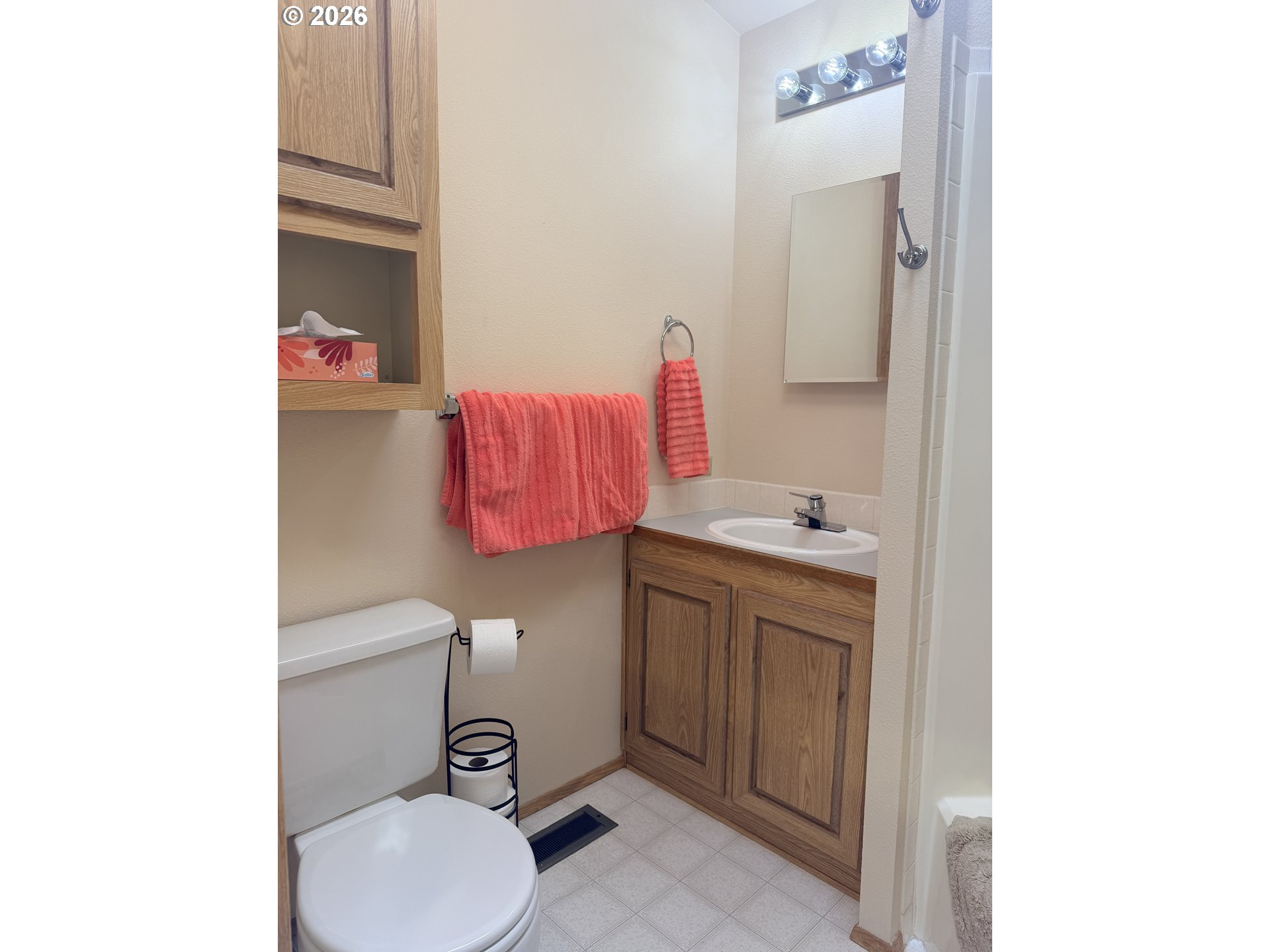 225 Azalea Street Florence, OR 97439 - Photo 15 of 25