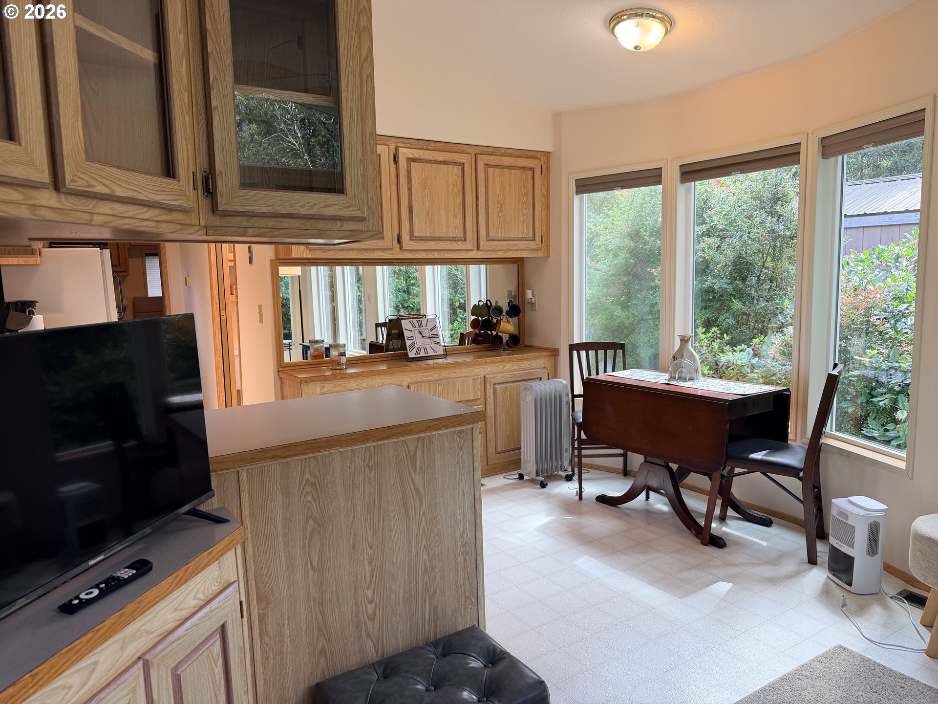 225 Azalea Street Florence, OR 97439 - Photo 8 of 25