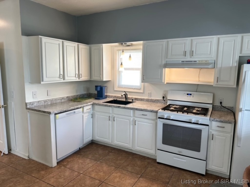 237 Silver Street New Albany, IN 47150 - Photo 11 of 20